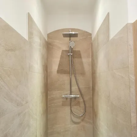 T2 Centre-ville Spacieux Lumineux Apartment